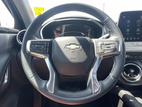 Used 2024 Chevrolet Blazer LT w/ Sound & Technology Package FWD image 30