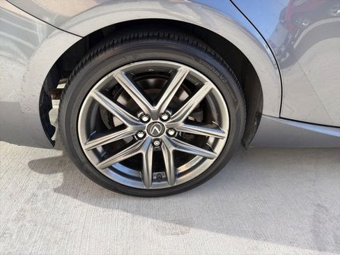 Used 2018 Lexus IS 300 image 13