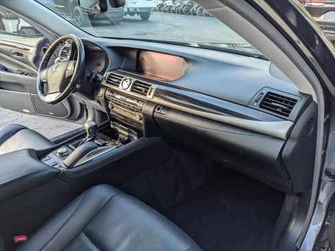 Used 2017 Lexus LS 460 AWD w/ Comfort Package image 20