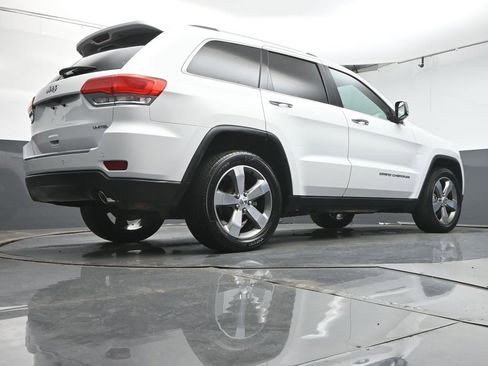Used 2016 Jeep Grand Cherokee Limited RWD image 38