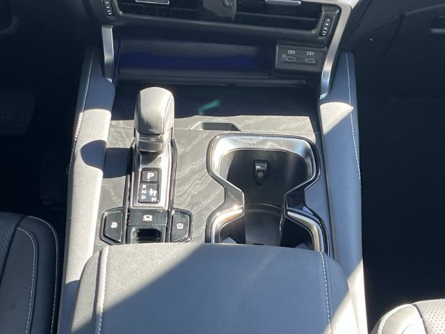 Used 2025 Lexus RX 350 Premium Plus w/ Accessory Package (Z1) FWD image 17