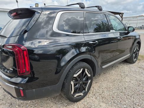 Used 2025 Kia Telluride S image 4
