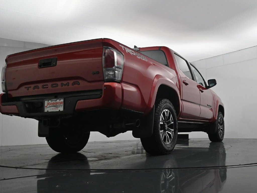 Used 2020 Toyota Tacoma TRD Sport w/ Technology Package AWD/4WD image 36
