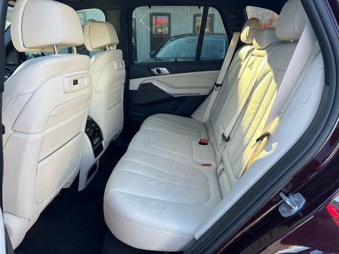 Used 2020 BMW X5 xDrive40i w/ Executive Package image 27