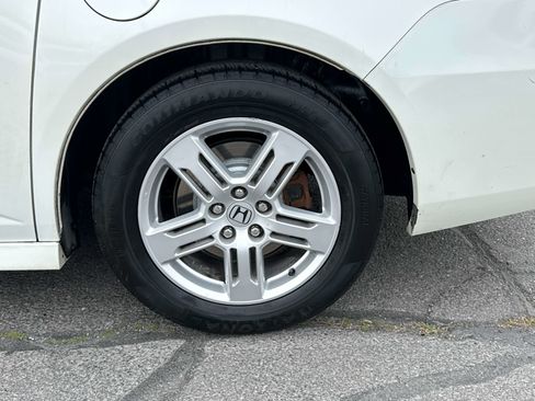 Used 2013 Honda Odyssey Touring image 7