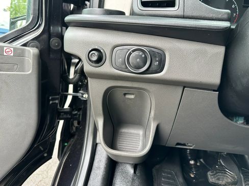 Used 2020 Ford Transit 150 Low Roof RWD image 13