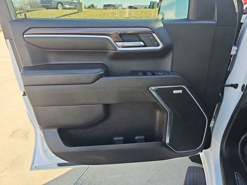 Used 2022 Chevrolet Silverado 1500 RST w/ Convenience Package II AWD/4WD image 21