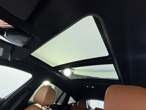 Used 2022 BMW X6 xDrive40i w/ Executive Package image 14