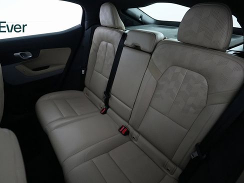 Used 2022 Polestar Polestar 2 w/ Plus Package image 8