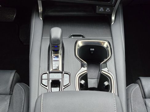 Used 2023 Lexus RX 350 w/ Cold Area Package AWD/4WD image 15