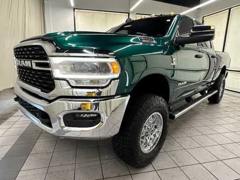 Used 2022 RAM 2500 Big Horn w/ Level B Equipment Group AWD/4WD image 11