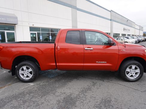 Used 2012 Toyota Tundra 4x4 Double Cab image 8
