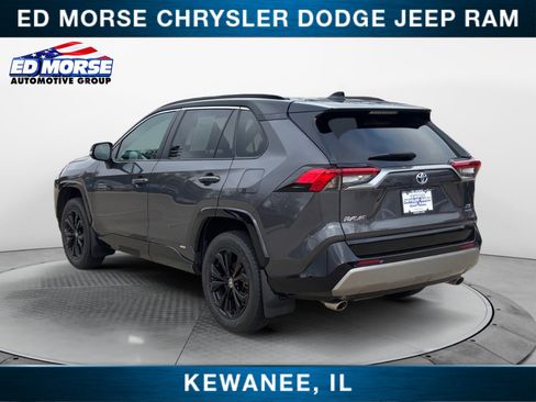 Used 2022 Toyota RAV4 XSE w/ XSE Grade Weather Package AWD/4WD image 3