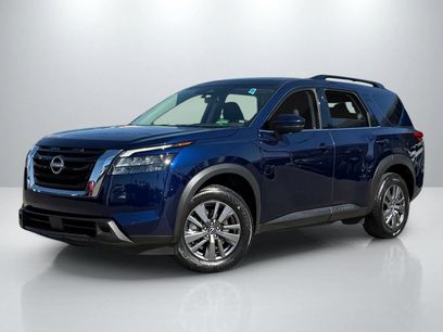 Used 2025 Nissan Pathfinder SV