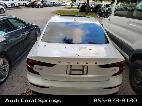 Used 2023 Volvo S60 B5 Ultimate image 13