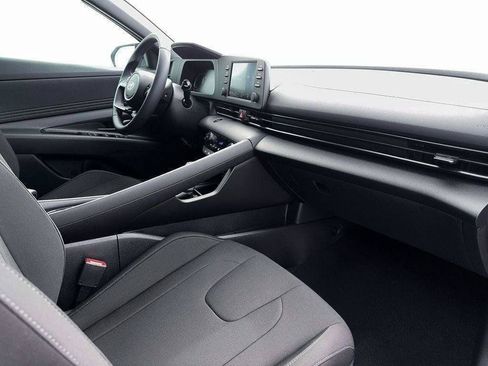 New 2026 Hyundai Elantra SEL Sport Premium FWD image 15