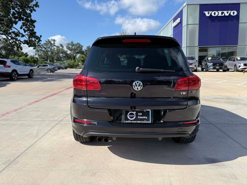 Used 2016 Volkswagen Tiguan R-Line FWD image 5