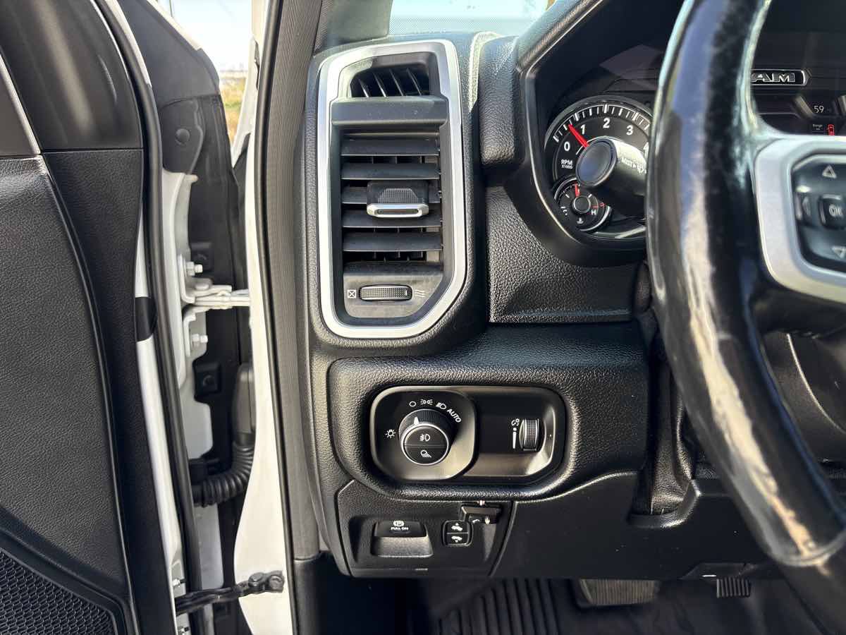 Used 2020 RAM 1500 Big Horn RWD image 20