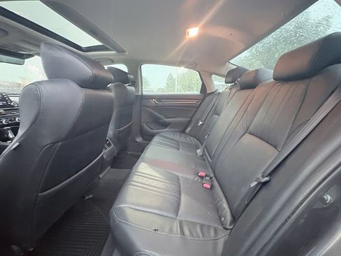 Used 2018 Honda Accord EX-L image 7