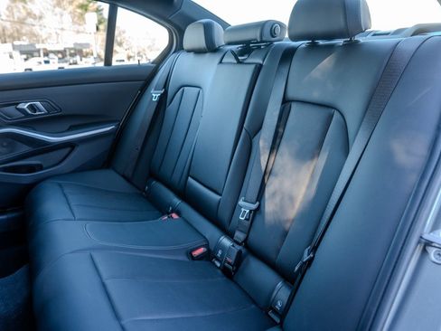 Used 2026 BMW 330i Sedan image 19