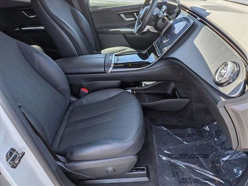 Certified 2023 Mercedes-Benz EQE 500 4MATIC SUV image 22
