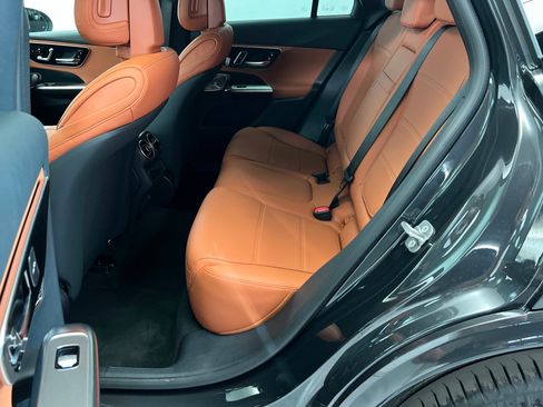 New 2027 Mercedes-Benz GLC 300 4MATIC image 21