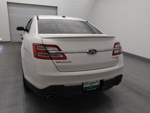 Used 2015 Ford Taurus Limited w/ Equipment Group 301A image 6