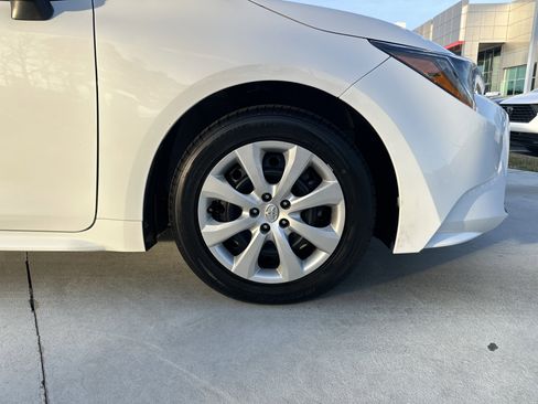 Certified 2024 Toyota Corolla LE image 13