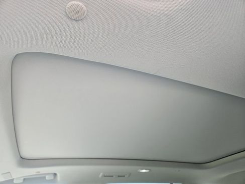 New 2026 Buick Enclave Avenir w/ Super Cruise Package FWD image 17