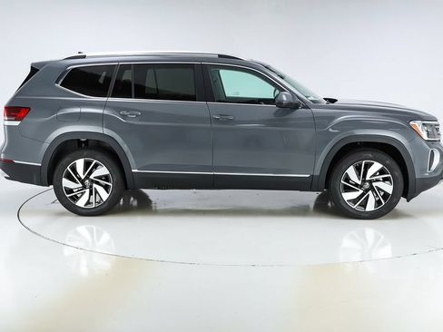 New 2026 Volkswagen Atlas SEL AWD/4WD image 10