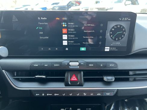 Used 2025 Kia K4 LXS image 17