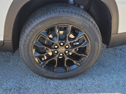 New 2026 Chevrolet Traverse LT w/ Midnight/Sport Edition image 4