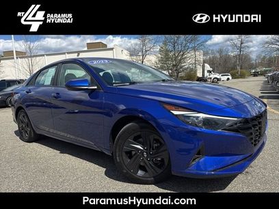 Used 2023 Hyundai Elantra SEL w/ Cargo Package
