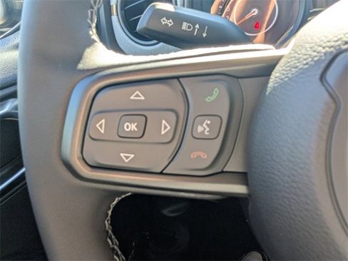 New 2025 Jeep Gladiator Sport image 24