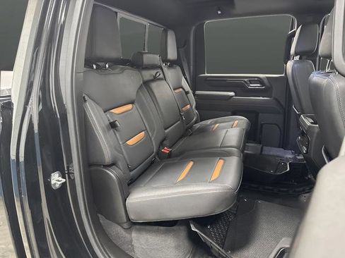 Used 2024 GMC Sierra 2500 AT4 w/ AT4 Premium Plus Package image 34