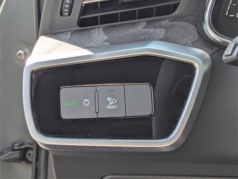 Used 2024 Audi A6 Premium Plus image 19