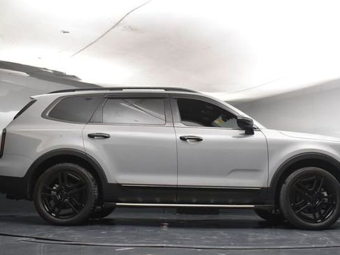 Certified 2025 Kia Telluride SX Prestige X-Line AWD/4WD image 42