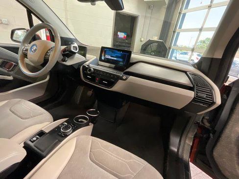 Used 2014 BMW i3 image 25