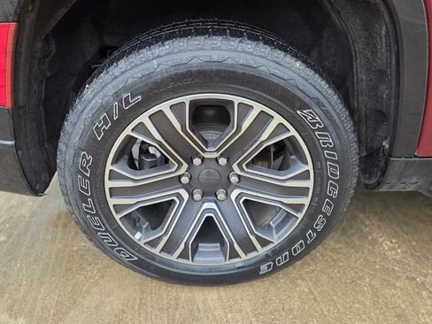 Used 2022 Jeep Wagoneer Series III image 14