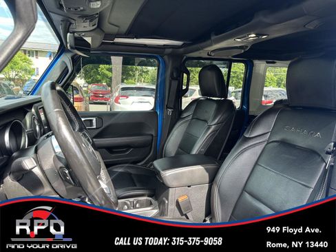 Used 2021 Jeep Wrangler Unlimited Sahara w/ Cold Weather Group AWD/4WD image 13