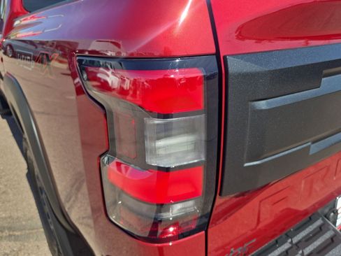 Certified 2025 Nissan Frontier PRO-4X w/ Pro Convenience Package image 32