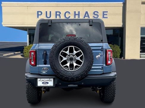 New 2025 Ford Bronco Badlands image 4