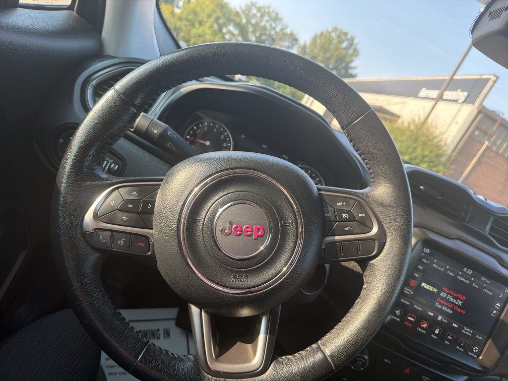Used 2021 Jeep Renegade Limited AWD/4WD image 12