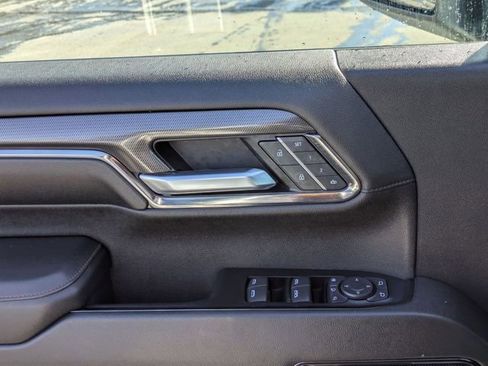 Used 2024 GMC Sierra 2500 AT4 w/ AT4 Premium Plus Package image 12