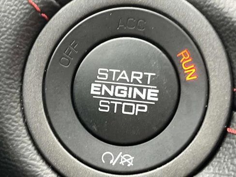 Certified 2024 Dodge Durango R/T image 25