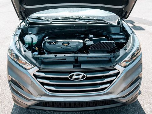 Used 2018 Hyundai Tucson SE FWD image 42