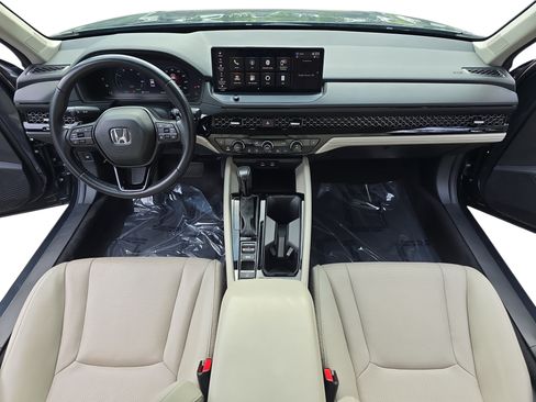 Used 2024 Honda Accord EX-L image 9