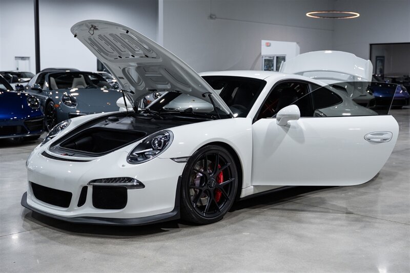 Used 2014 Porsche 911 GT3 RWD image 32
