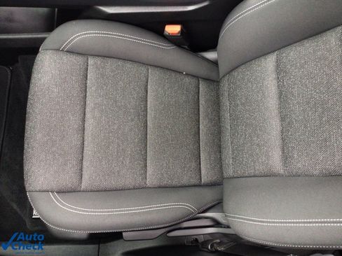 Used 2024 Chevrolet Traverse LS image 8