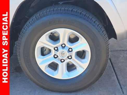 Used 2024 Toyota 4Runner SR5 Premium image 39